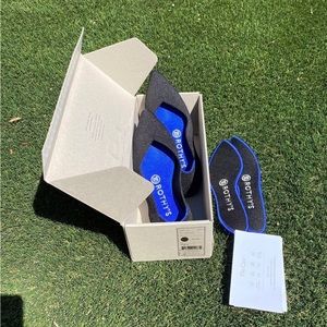 Rothy's 6.5 pointy flats in black